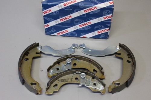 Bosch brake shoe set - , axle