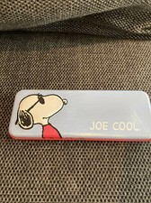 Snoopy Peanuts ‘Joe Cool’ Metal Pencil Case Tin (b4)