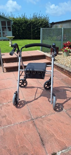 Walker wheel rollator - walker, with