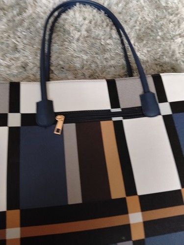 New handbag unwantedpresent - handbag, i