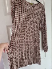 M/L Short Fitted Lycra Dress With Retro Design ,very Stretchy