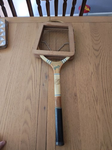 Vintage wooden tennis racket - wooden, f