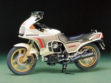 Tamiya 14016 Honda CX500 Turbo (1:12 Scale)