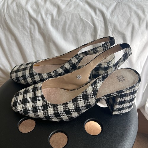 Redoute black and white - redoute,