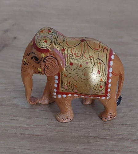 Oriental style elephant