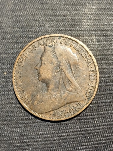 1900 penny one - -,