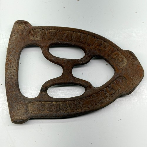 Antique cast iron sad - cast,