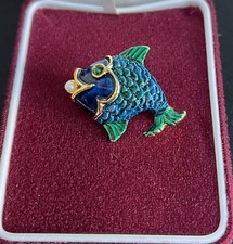 Vintage c1973 Reina del Mar Ship Souvenir Enamel Fish Brooch