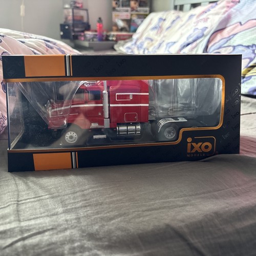 Ixo scale diecast - scale,