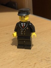 Lego Town figure AIR044 Airport - Pilot (3182 Airport)