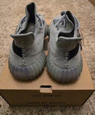 adidas Yeezy Boost 350 V2