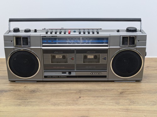 1980s sanyo w200 - w200, radio