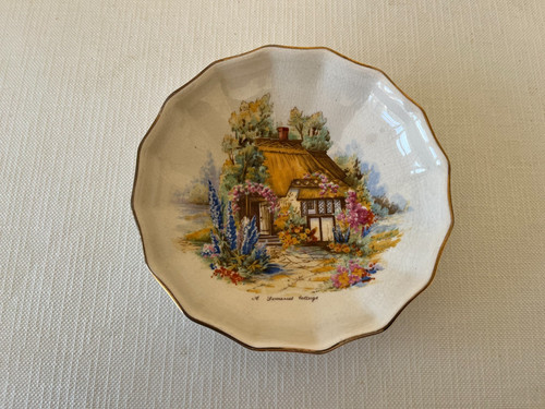 Vinrage sandland ware ceramic - ware,