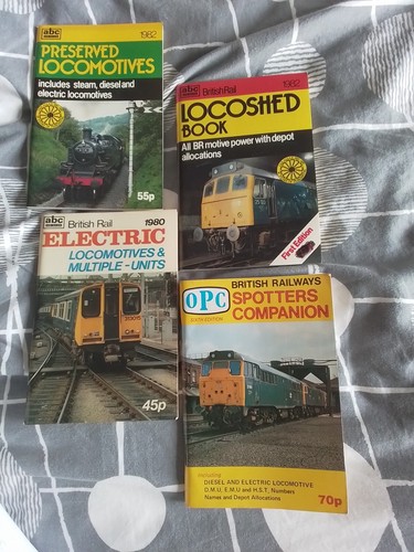 80s pocket railway books - x,