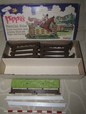 Palitoy Pippa Parallel Poles Set + Extra Fence In Original Box - EXC COND !!
