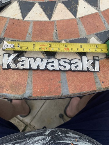 Kawasaki tank badge - tank,