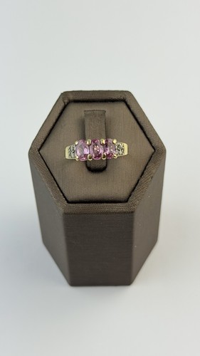 Pink sapphire and diamond - pink,