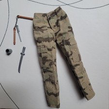 Scale desert camouflage - 1/6,