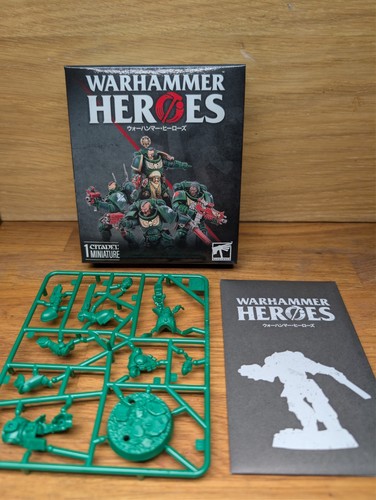 Warhammer 40k space marine - -,
