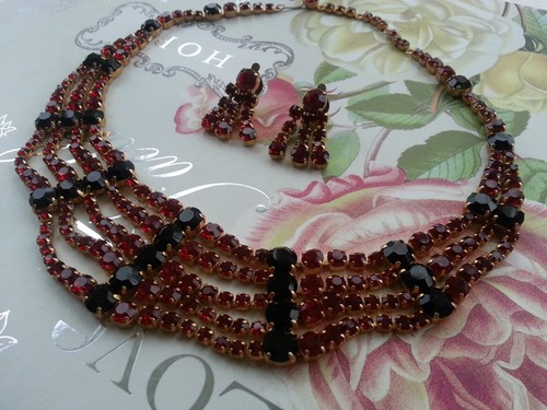 Garnet coloured five strand - coloured,