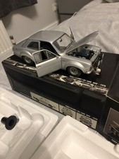 Minichamps 1/18 FORD ESCORT I