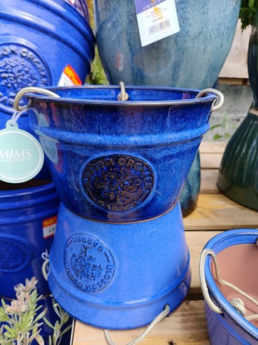 Blue hanging ceramic - blue,