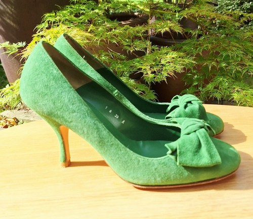 Bennett green suede bow - l,
