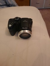 Kodak PixPro AZ421 Digital Camera Wide Angle & Zoom Lens Built In Carry Case Inc