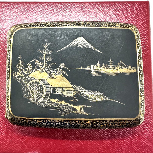 Antique japanese komai - komai, style
