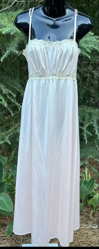 Vtg olga nightgown small - vtg, sz