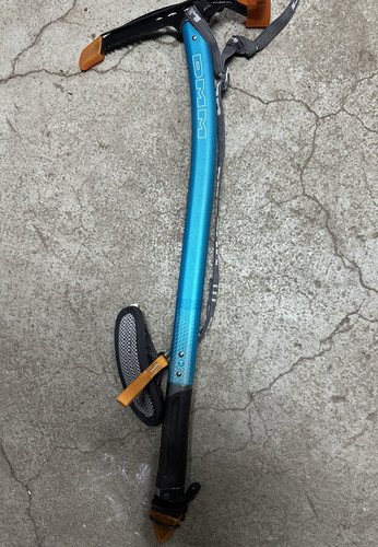 Dmm blue ice axe with - blue, leash