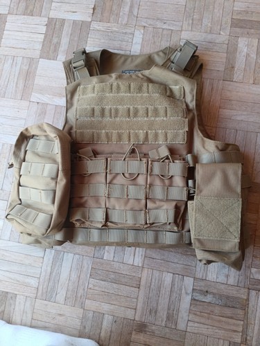 Feilds plate carrier vest - plate,