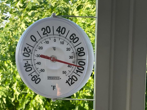 Big thermometer with - thermometer, mounting