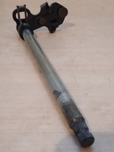Gear shift shaft - gear, transmission