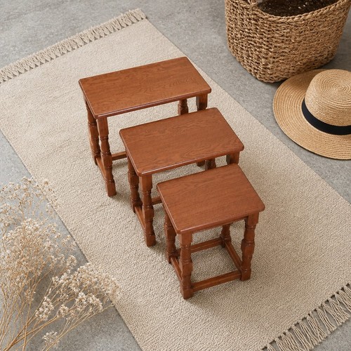 Nest tables brown - of,