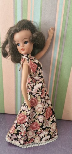 Vintage sindy barbie fashion - /,
