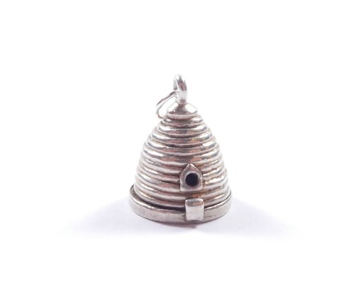 Vintage nuvo beehive - vintage,