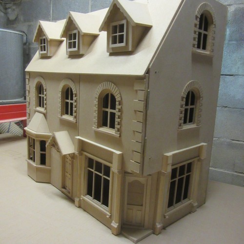 Dolls house the newbury - dolls, corner