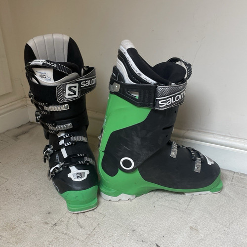 Salomon ski boots