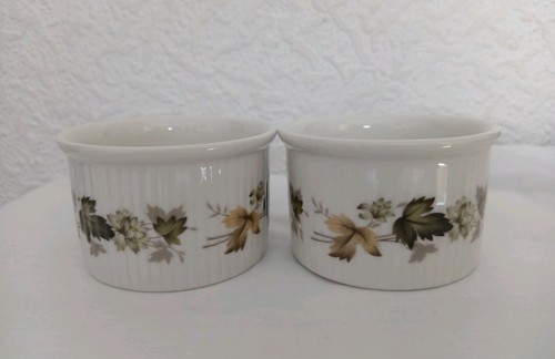 Two vintage royal doulton - vintage,
