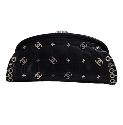 Chanel vintage black handbag - chanel,