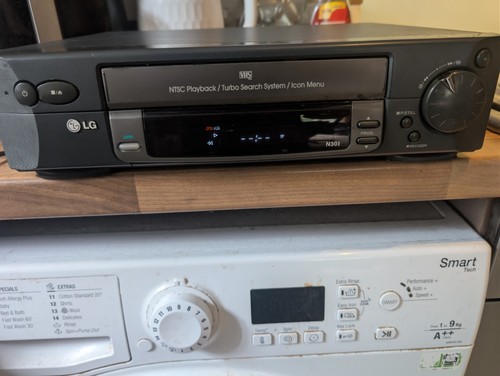 Video cassette player n301 - lg,