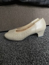 Ladies Vintage Court Shoes Size 6 Made In England