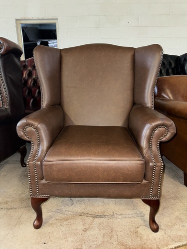 Chesterfield brown leather - chesterfield,