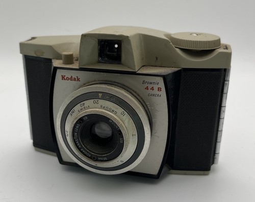 Vintage kodak brownie 44b - kodak,