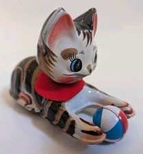 Puzzle Cat - Vintage Style