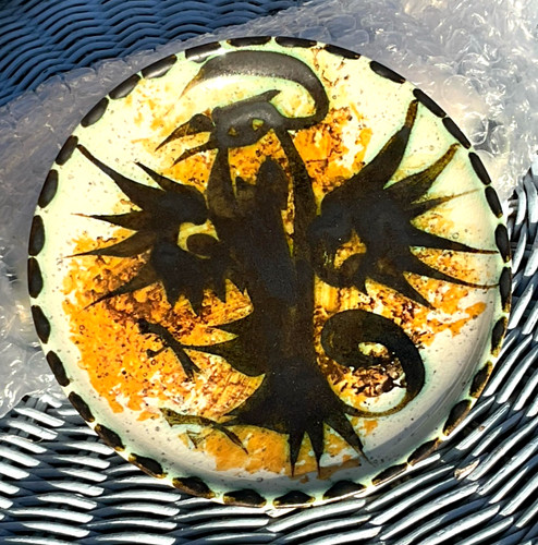 Beautiful celtic pottery gold - beautiful,