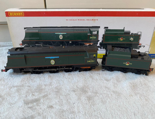 Hornby r2385 battle - r2385, britain