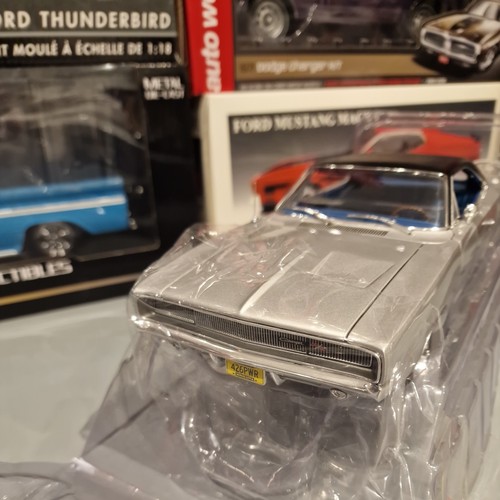 Auto world 1968 dodge - world,