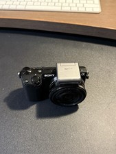 Sony NEX5R Camera With E20